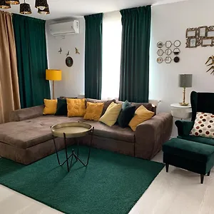 Villagrey Tunari