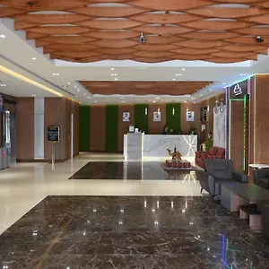 سمانة الرفاعة دبي